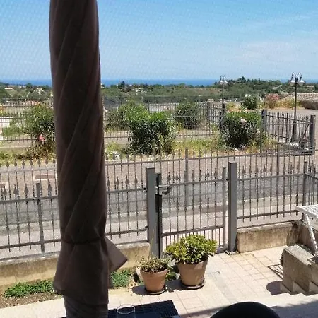 Belvedere House 3* Civitanova Alta