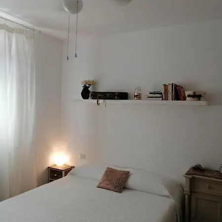 Konukevi Belvedere House 3*